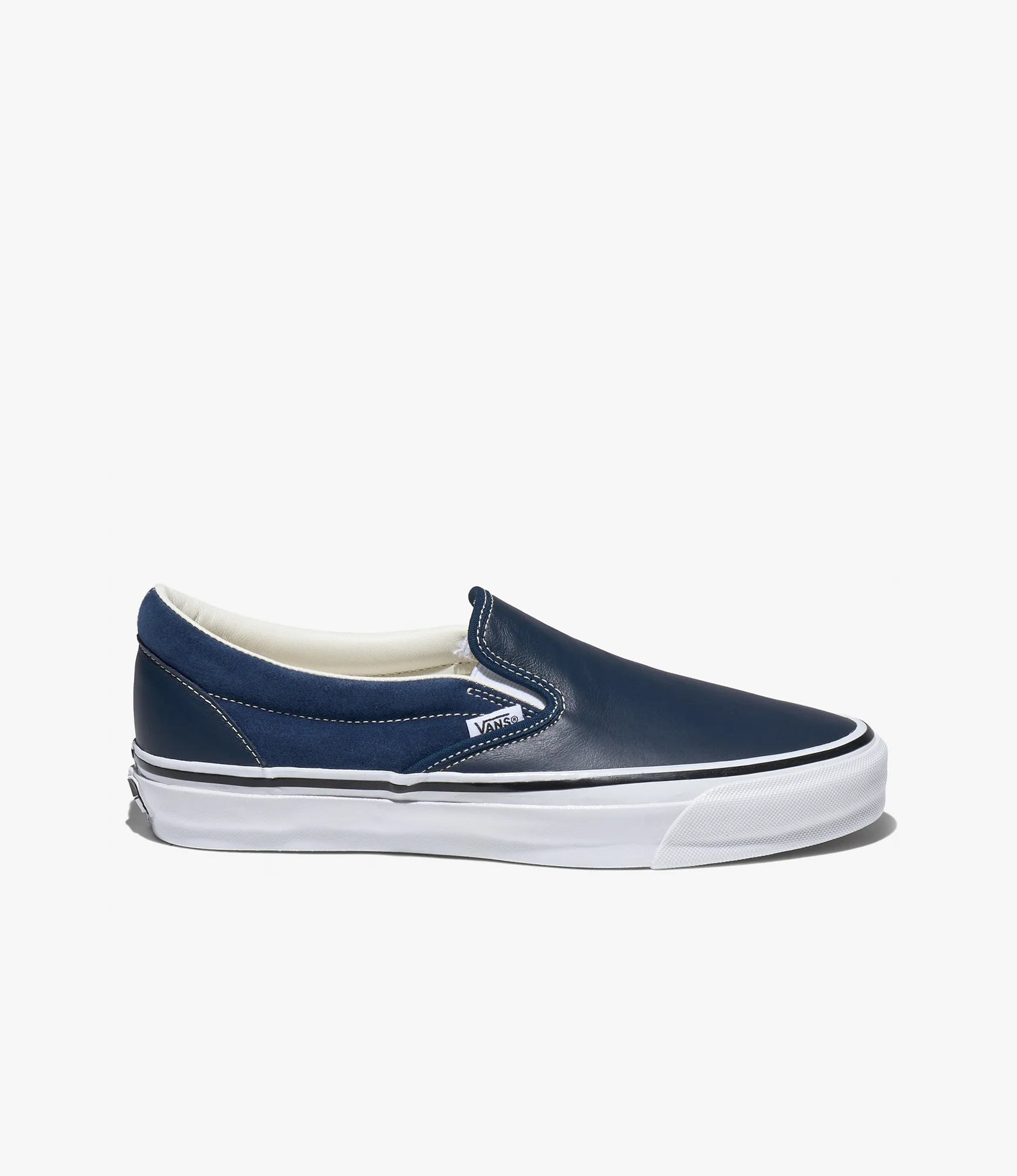 Classic Slip-On 98 – Navy Leather/Suede Mix - Image 2