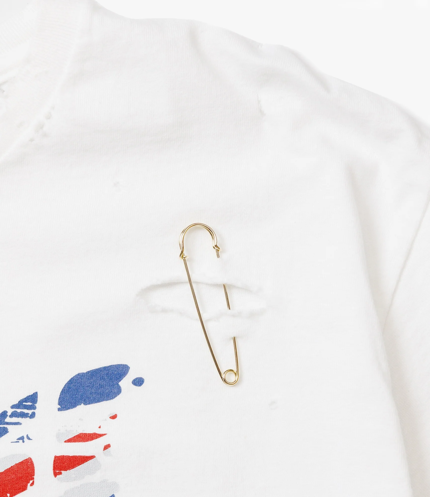 Deconstructed Pin T-Shirt – White 'UK Papillon' Print - Image 3