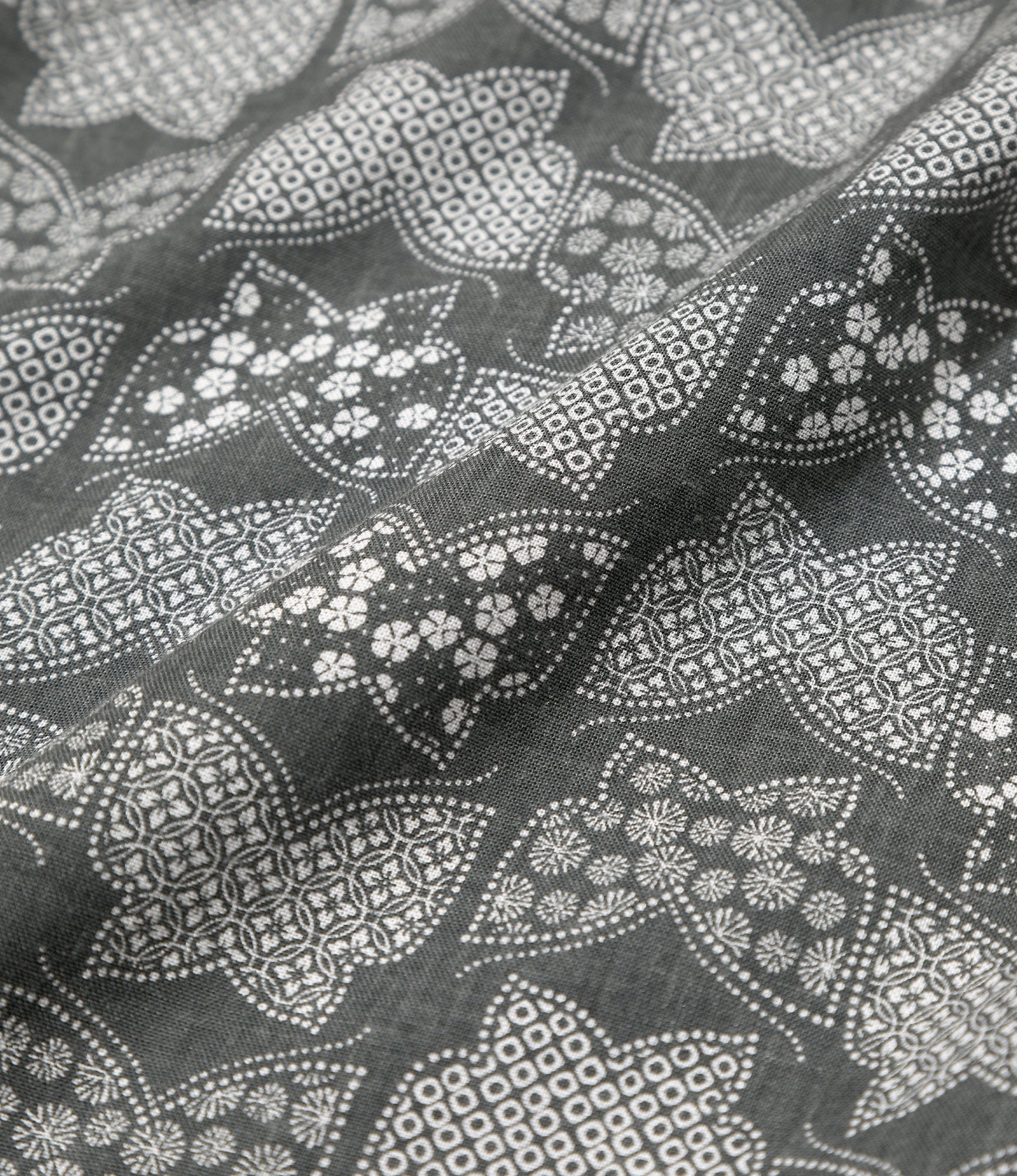 Italian Collar Short Sleeve Shirt – Charcoal Papillon Komon Print - Image 6