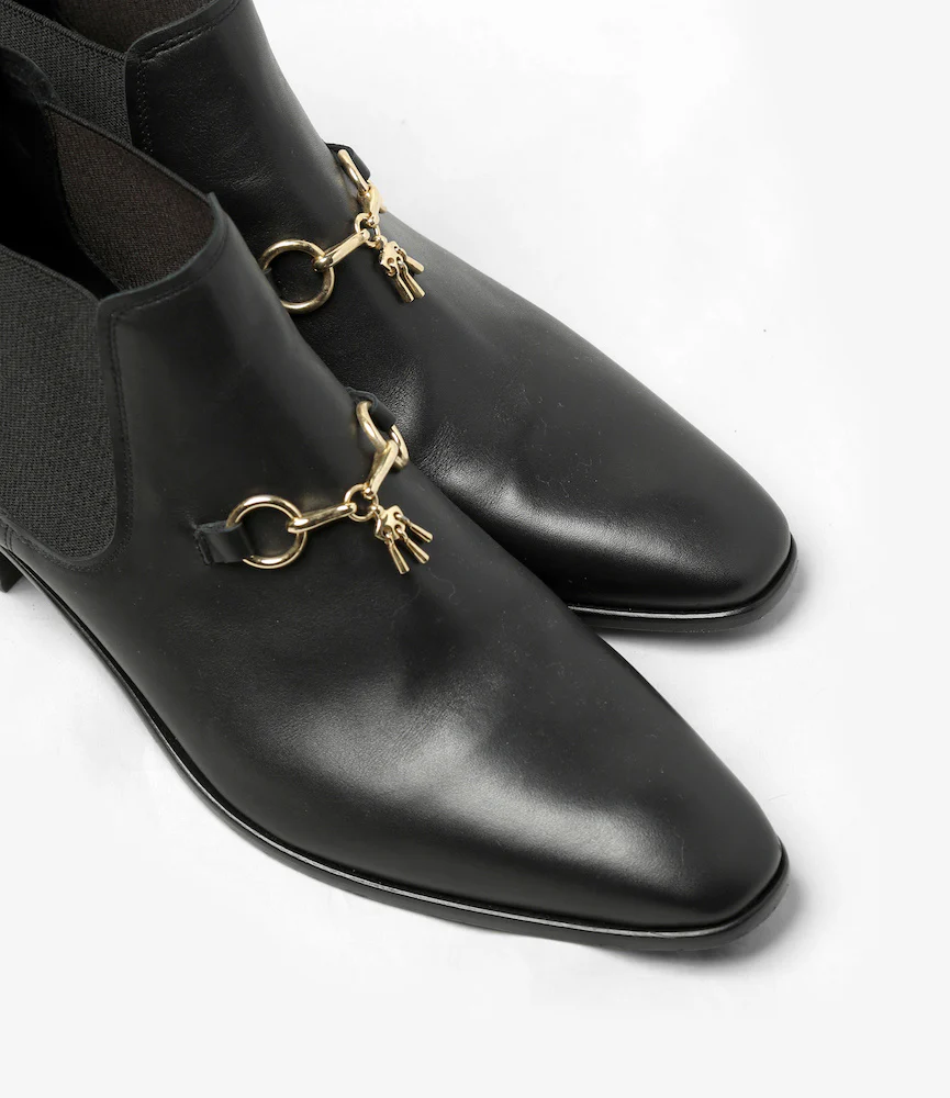 Tassel Bit Heeled Chelsea Boot – Black Leather - Image 3