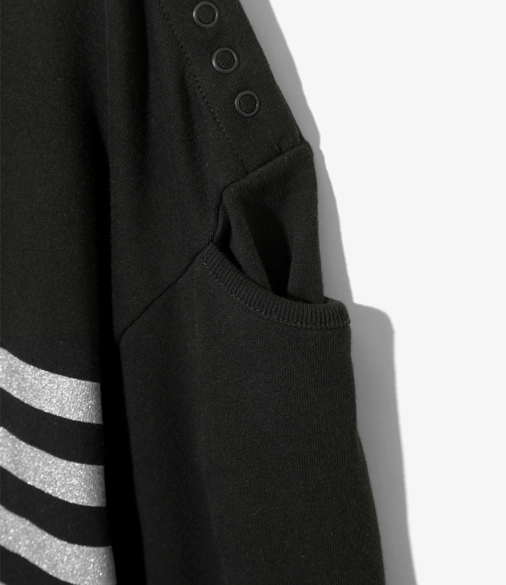 Fisherman Boat Neck Snap Shoulder Shirt – Black/Metallic Stripe - Image 3
