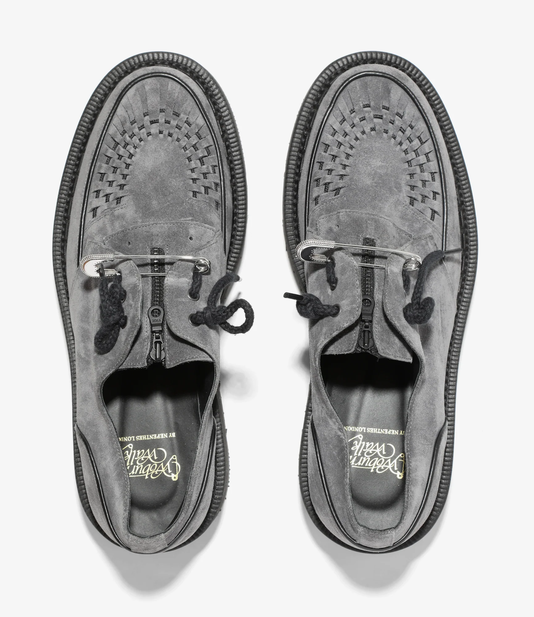 QR Gibson – Charcoal Suede - Image 4