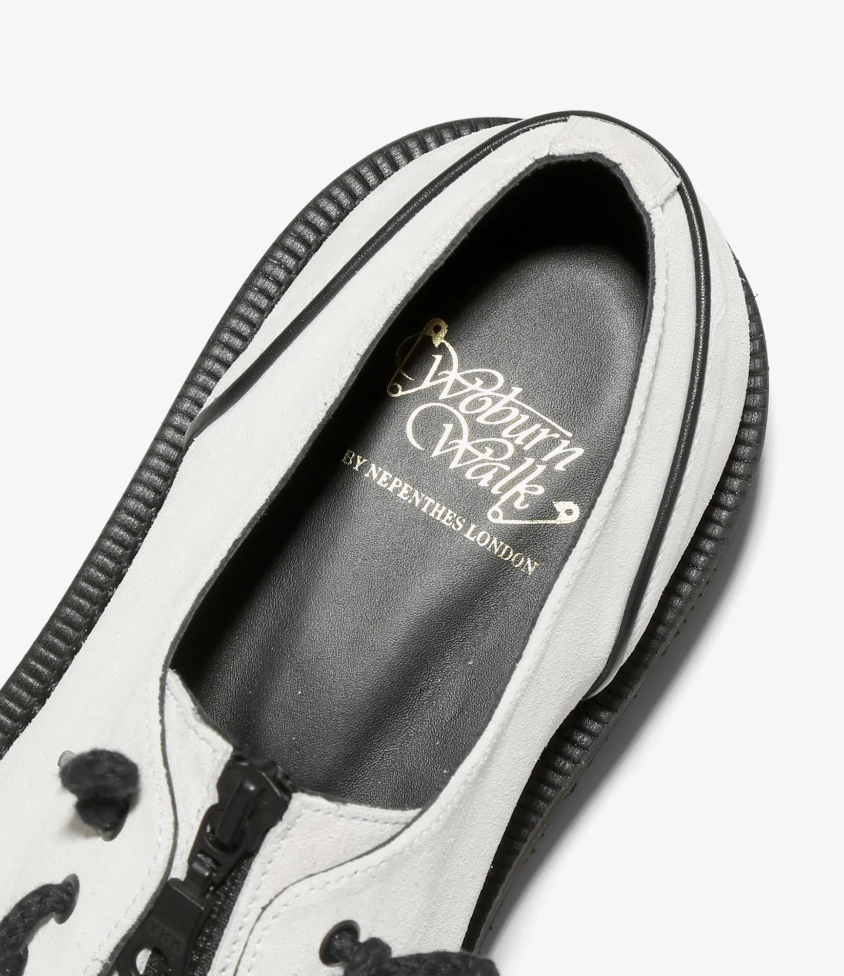 QR Gibson – White Suede - Image 6